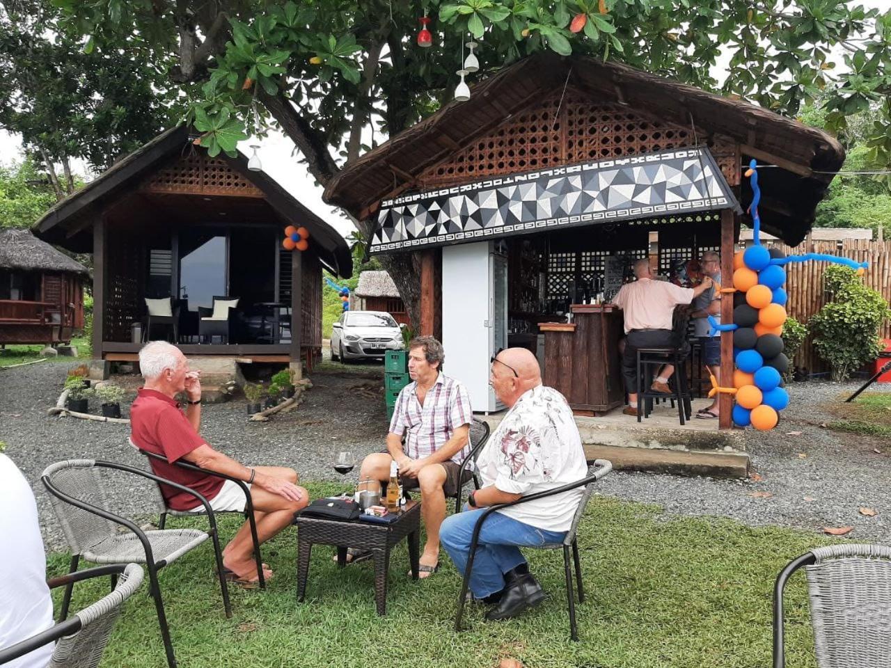 Jush Native And Glamping Hotel Dauis Kültér fotó