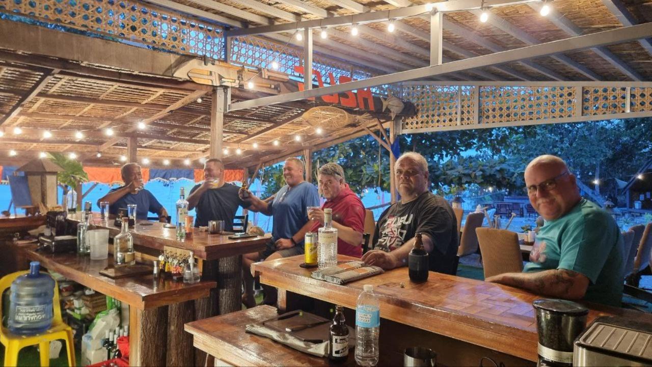 Jush Native And Glamping Hotel Dauis Kültér fotó