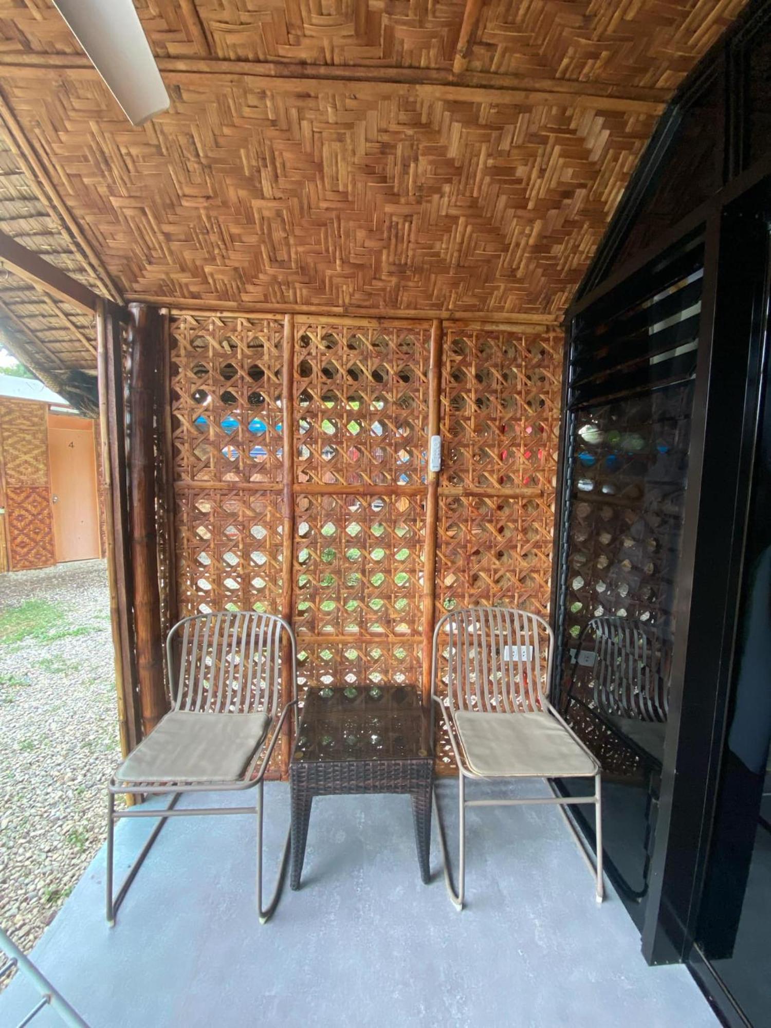 Jush Native And Glamping Hotel Dauis Kültér fotó